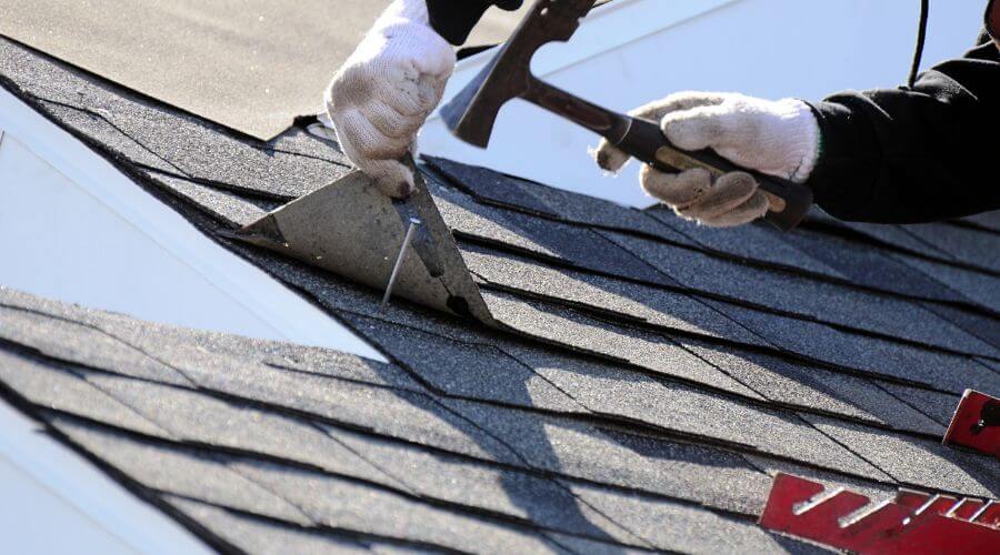 Professional gutter cleaning in Smyrna, SC